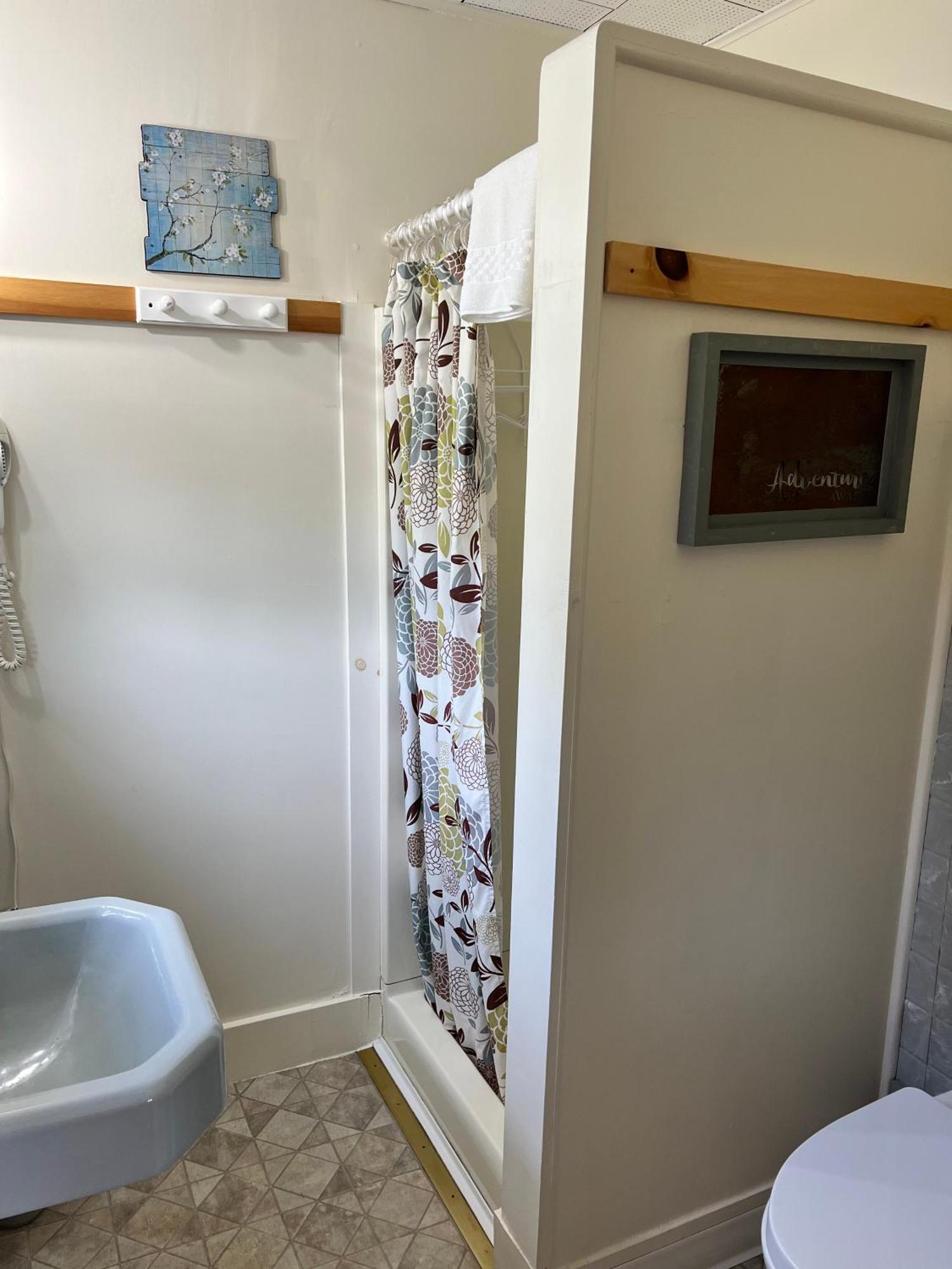 Profile Deluxe Motel Twin Mountain Extérieur photo